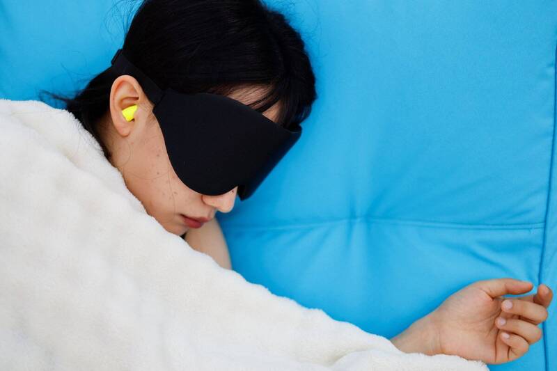 睡不好增失智風險？研究：睡眠助大腦清除阿茲海默症毒素