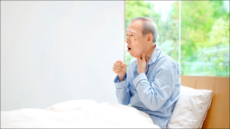 常覺得喘、一直乾咳？ 北市聯醫示警：可能是「菜瓜布肺」