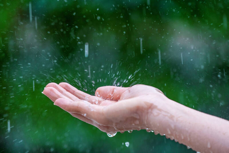 健康網》雨季傷心 心臟病患發病率增2成！醫：4族群注意