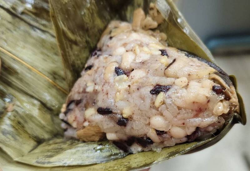健康網》吃粽飽24小時！營養師談吃粽高負擔3真相