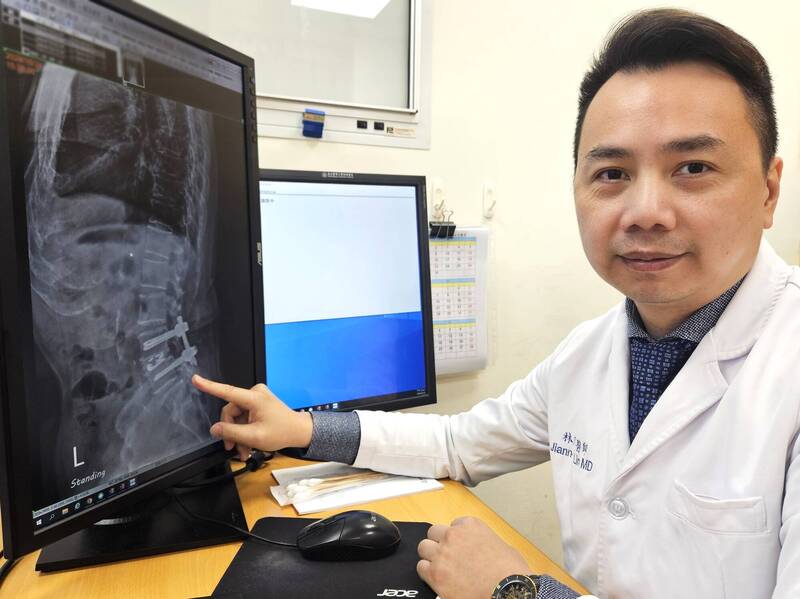 健康網》7旬翁腰椎滑脫痛10年 醫術前先阻斷疼痛訊號