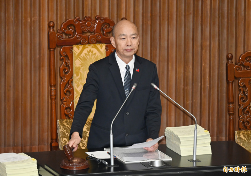 「醫療法」三讀通過 醫療暴力罰緩最高25萬 犯公然侮辱處2年有期徒刑