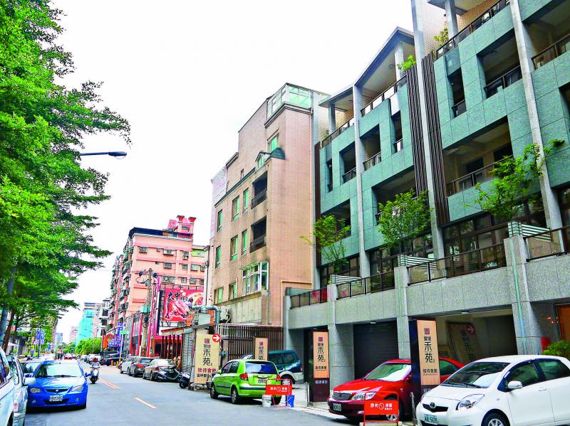 「耀捷禾苑2」規劃6戶透天住店，採一戶一建照。