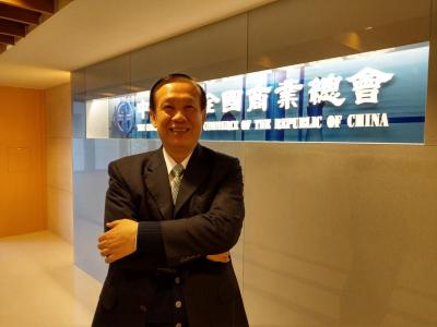 鄉林賴正鎰：全台案量將破9千億 都會區M型化加重