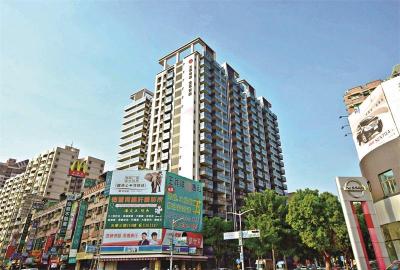 三發晶沙 近家樂福賣場