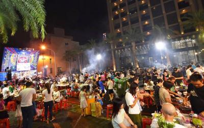 高雄社區建案慶中秋  千人封街烤肉與親子變裝會有夠嗨