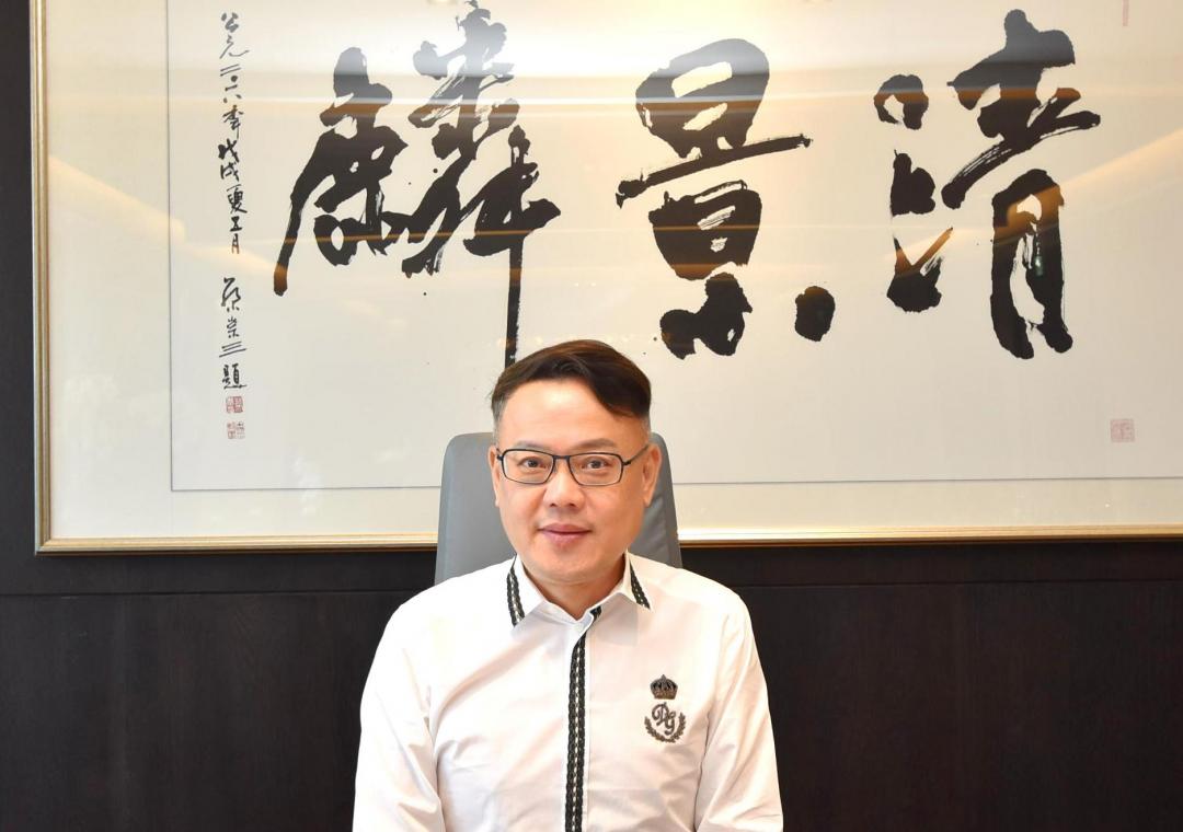 上揚國際建築團隊董事長林聰麟今日宣布，將開放合作結盟夥伴，預計3年內達20家，包括創業入股、接案風險評估、利潤分享、資源共享等都可雙方洽談，將吸引優質代銷業者結盟，尋求進軍北部代銷市場機會，擴大事業體系版圖。