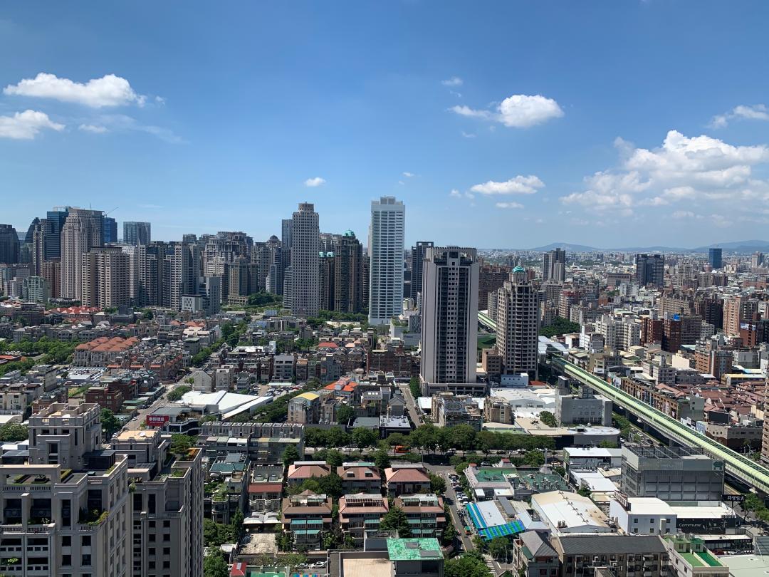 台中市開出第一槍，率先調降公告地價。