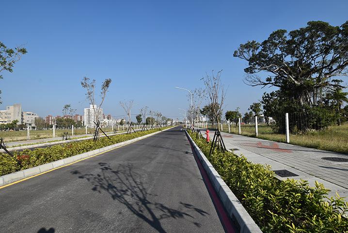 岡山87期重劃區，優質綠意環境，吸引建商矚目。