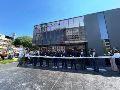 台南輕豪宅與保時捷異業合作 開快閃店引都會新貴賞車買房