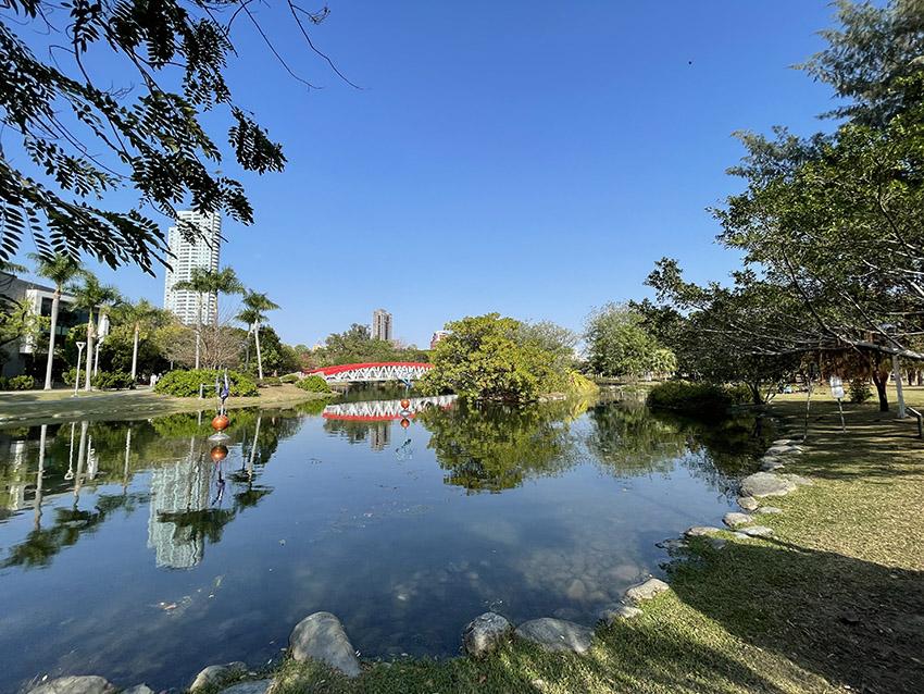 生活圈鄰近3.6萬坪中央公園大片綠地，也可快速連通亞洲新灣區，形成大生活圈發展態勢。