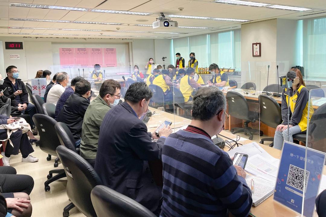 台北港特定區因坐擁台北港、台61線及台64線快速道路等交通路網，可快速抵達雙北市中心、桃園國際航空城。(圖/新北市地政局提供)