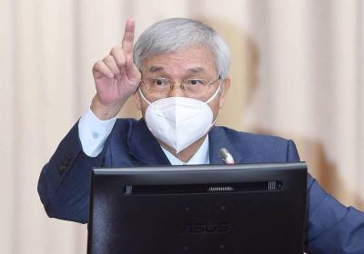 央行今再升息半碼 專家直言：Q4房價恐鬆動