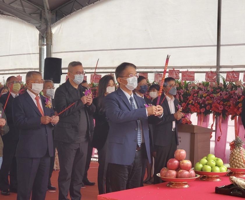 汐止區智興段281地號等17筆土地公辦都市更新案正式動工，預計於2026年完工。(圖/新北市政府提供)