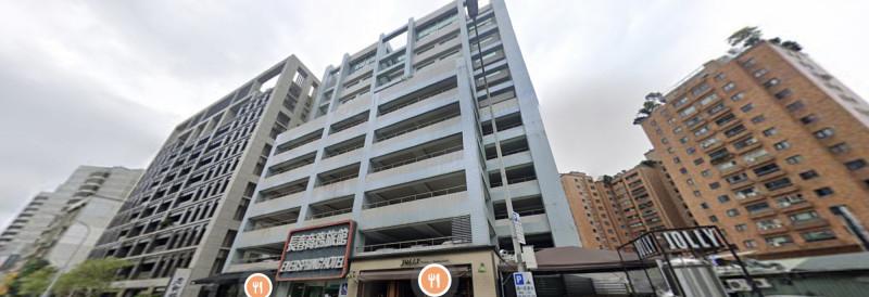 最新核准危老的飯店則是坐落北市慶城街上、營運超過30個年頭的長春商務旅館。 （翻攝自Google Map）