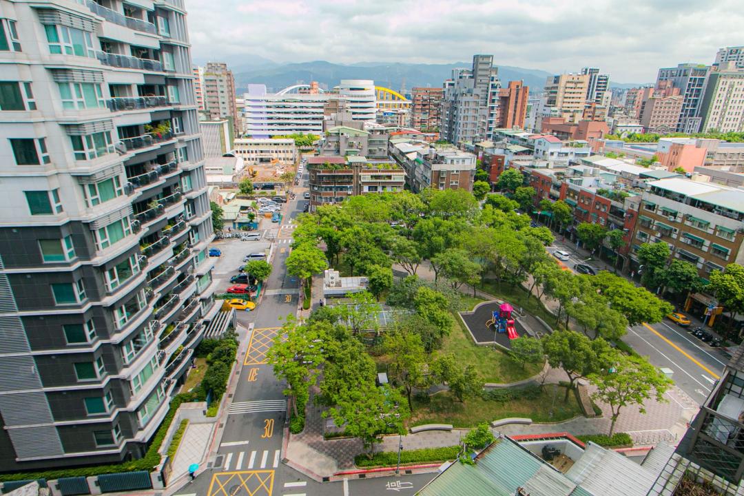 台北市每人享有公園綠地最多的前3名，房價都只要5字頭。（永慶房屋提供）