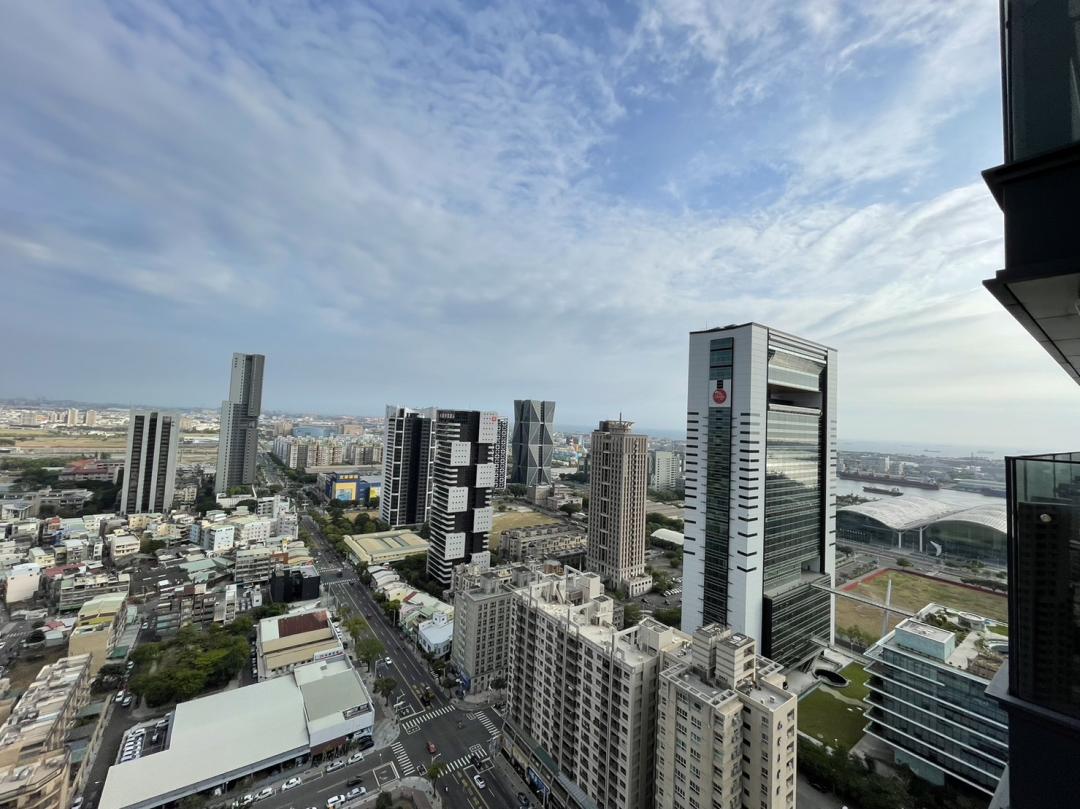 2023年移轉棟數年減3.5%，寫下近4年的新低點，但房價仍呈現穩健成長的態勢。（東森房屋提供）
