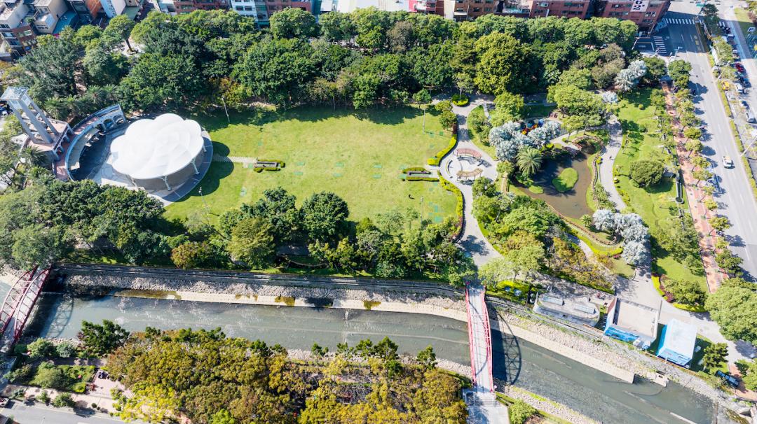 生活圈內有朝陽森林公園、陽明公園等。