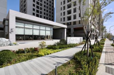 南鐵照顧住宅搶手 容積率爭議引話題 不減南台南副都心發展前景看俏