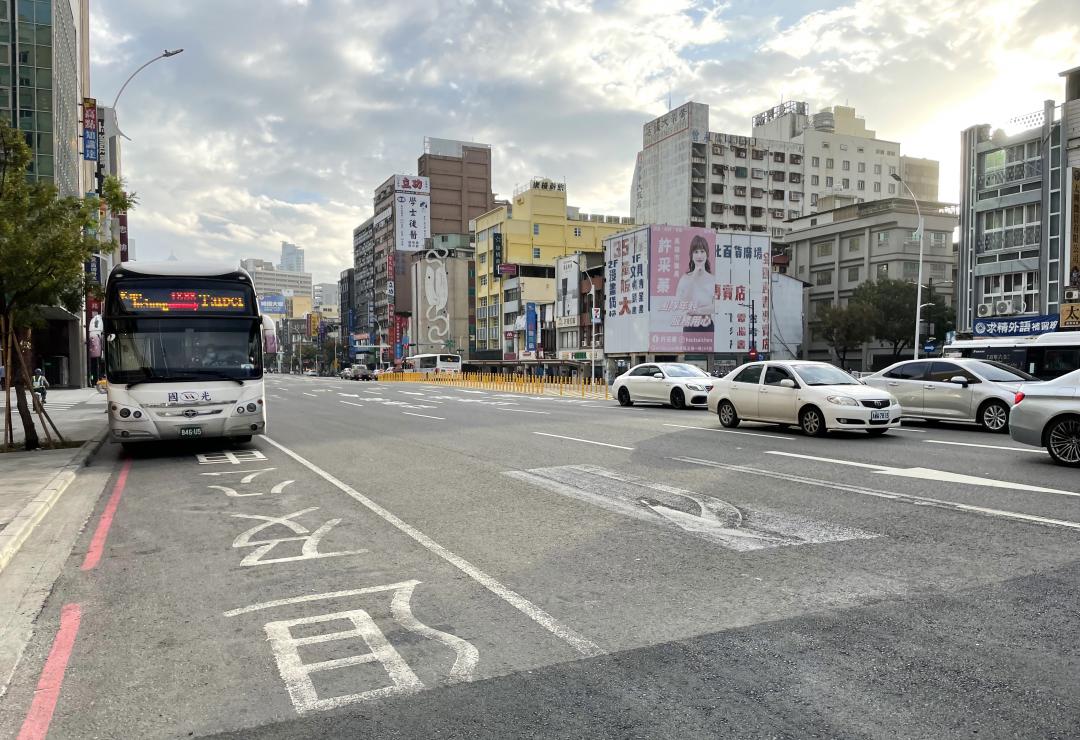 生活圈整合鐵路地下化、捷運紅線、中山路、建國路、中華路等交通幹道。