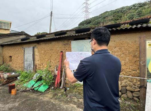 土地稅法規範，夫妻只能適用一處自用住宅用地，但只要有直系親屬設籍，就可不受限制。(圖/新北市政府提供)