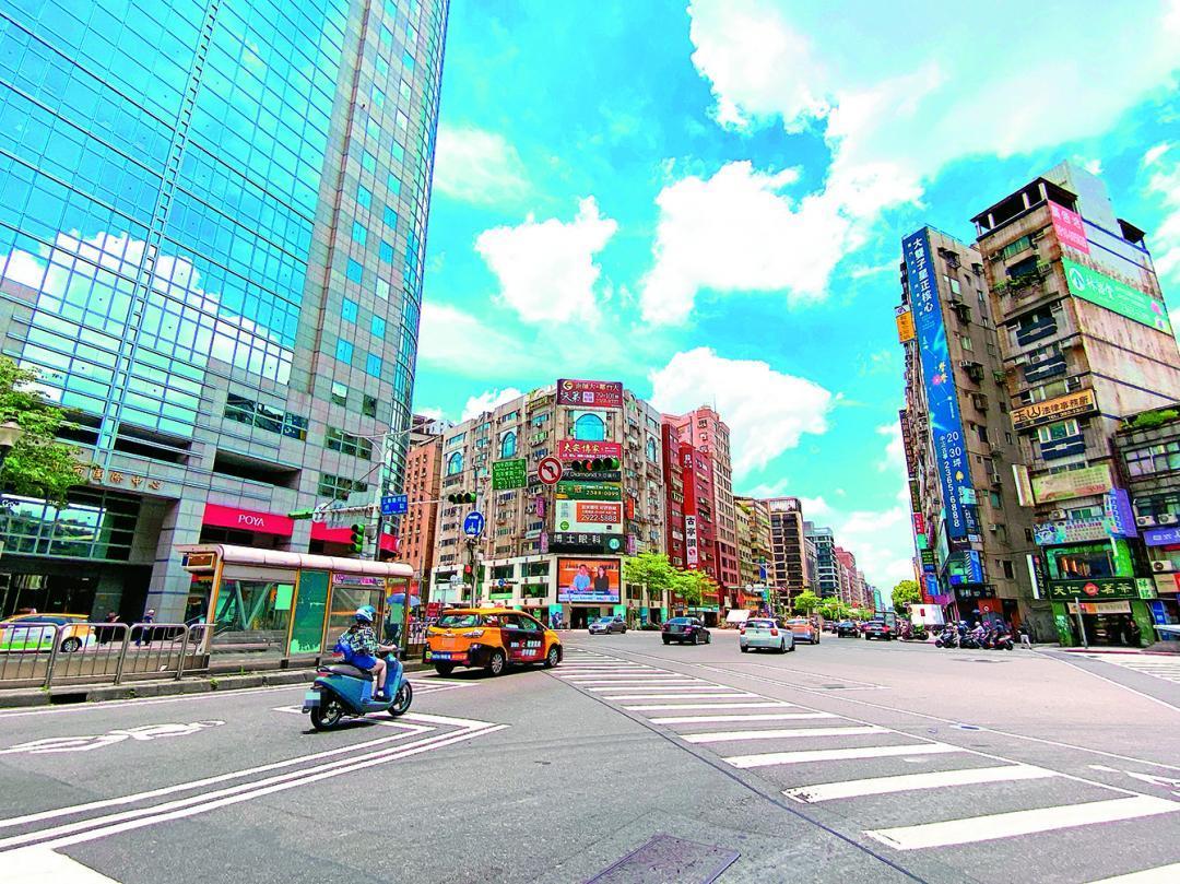 專家指出，預售屋第二季很可能是房市多頭生死存亡的關鍵時期。(圖/資料照)