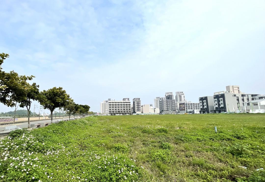 台南2月住宅價格指數呈價跌量縮格局，各行政區間交易量漲跌互見，並以新市區增幅30.86%最為顯著。