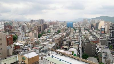 房價為何跌不下來？專家揭「死撐」背後心理戰