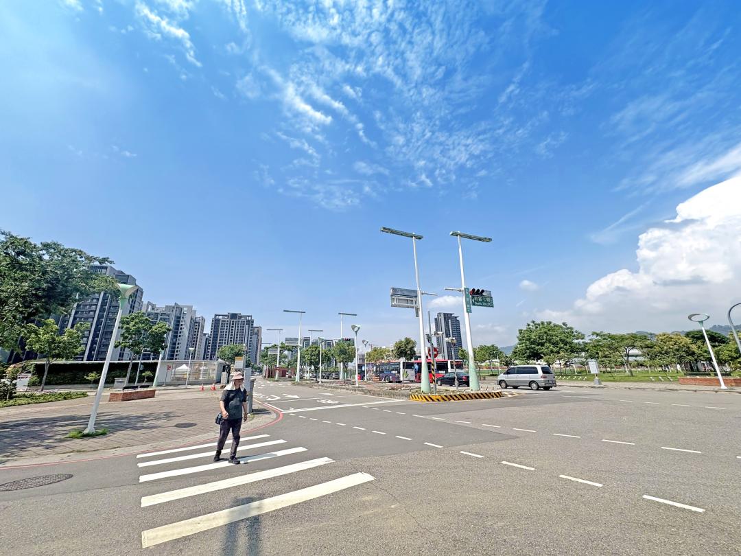 北部知名建商紛紛搶進台中機捷特區，主要相中區內具備捷運、人口、綠地，以及便捷生活圈的優勢。
