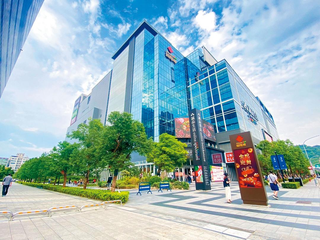 裕隆城開幕後，為新店居民增添休閒去處。