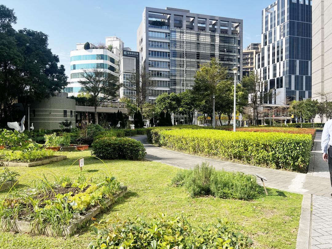 北投士林地區近10年中古屋交易量減少，專家認為是因北士科興起，民眾轉往購買新案小宅。