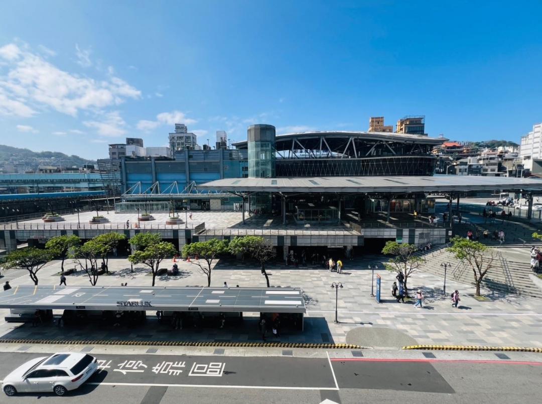 近1年北北基桃台鐵熱門交易站點中，基隆火車站平均總價僅626萬元，為榜上最便宜。(永慶房屋提供)