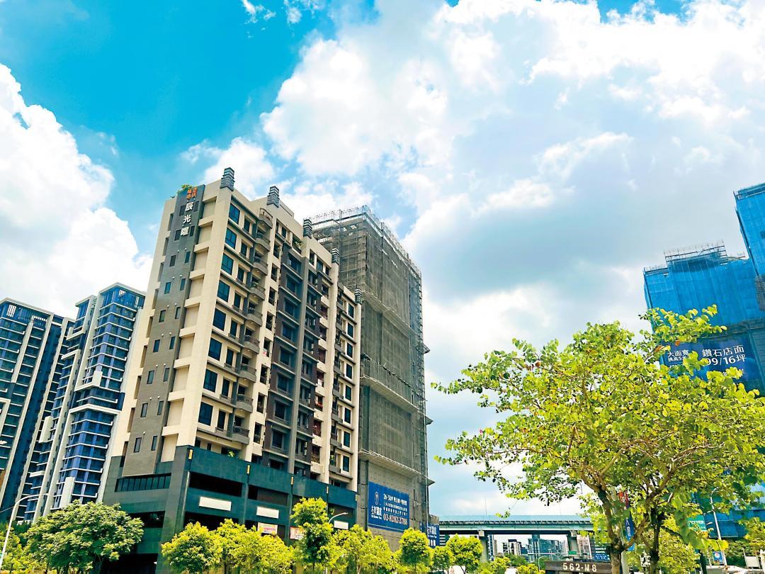 5月六都交易量合計為17,196棟，僅新北市、台中市較上個月增加。