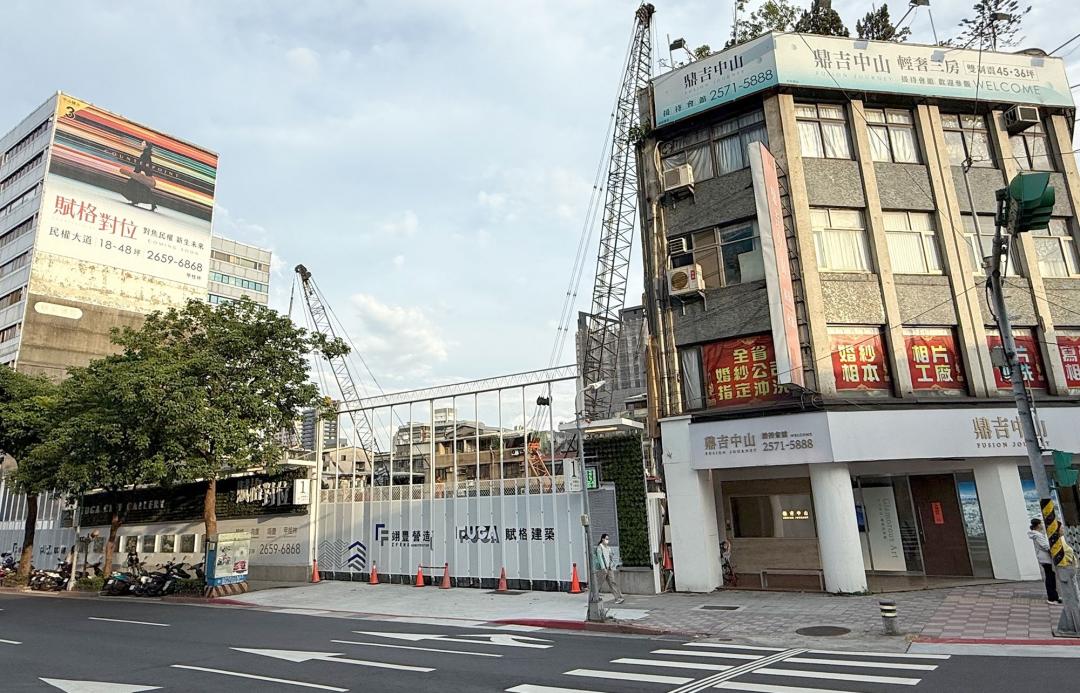 北台灣2025年520檔期新成屋、預售屋預估推案量為1926.3億元，較去年實際推案量減少約718.8億元，年減幅27.2%。(圖:住展提供)