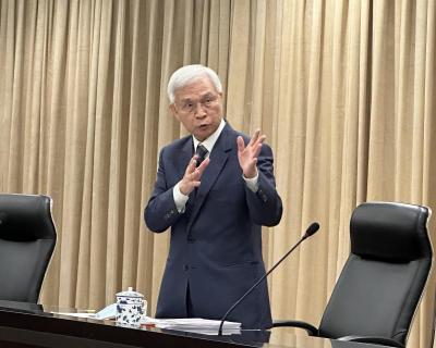 央行Q2決策已出手！專家預言：小建商不開發等死、開發找死