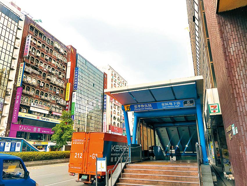 【台北】東區商圈指標案齊發 燙金地段 新案站穩200萬大關