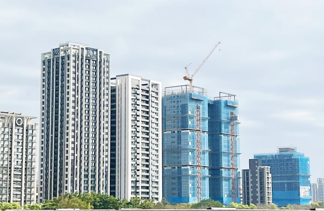 前幾年建商積極購地，進補庫存量，今年購地意願明顯降溫。
