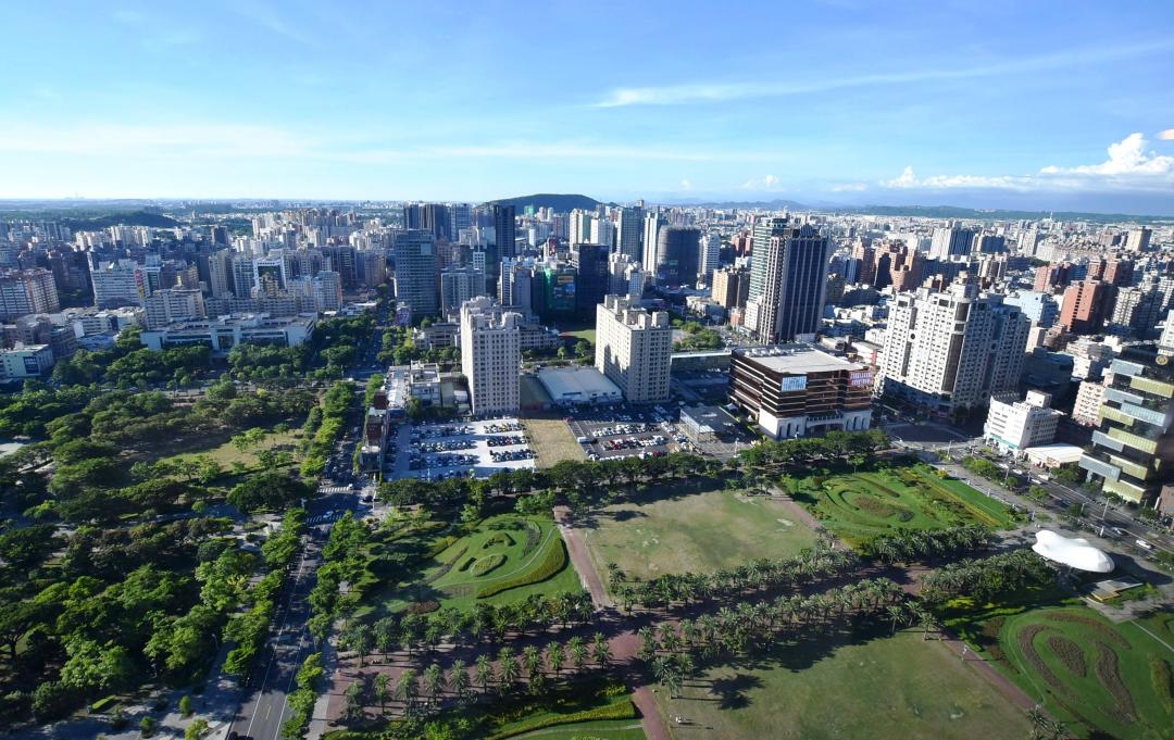北高雄蛋黃區品牌建商紛紛爭相卡位！包括美術館園區、農16特區與漢神巨蛋百貨商圈，成為三大推案熱區，房價水準也居高。