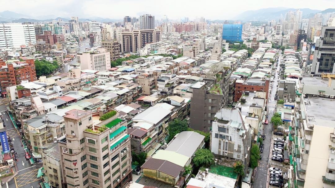 去年第四季全台待售新成屋住宅數量高達111,085宅，創歷史新高。（中信房屋提供）
