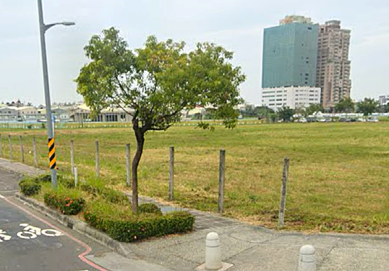 南市府財稅局公告招商的東區商四商業設施促參案，19日評審結果由好市多股份有限公司獲得最優申請人，台南第二間好市多美式大賣場，可望落腳南台南副都心生產路！(圖:翻攝Google Maps)