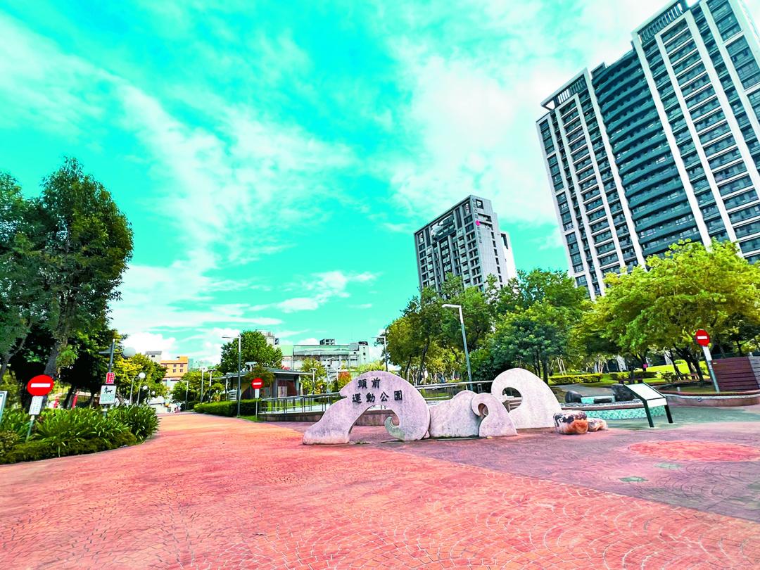 重劃區內有4座公園環繞,綠覆率高。