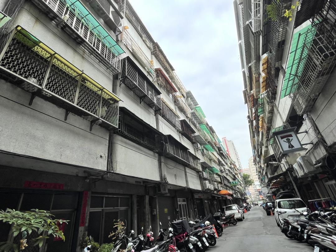 老公寓坪數實在、虛坪少，是否會驅使消費者更愛買公寓，推升公寓需求，並使房價漲幅更勝虛坪較多的大樓。(圖/資料照，台灣房屋提供)