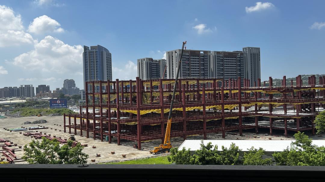 台中市位居全台地理中心，除吸納自身龐大人口外，更涵蓋雲林、彰化、南投與苗栗約600萬人口的消費力，已成全台最具爆發力的零售與商業新核心。(圖/鄉林建設提供)