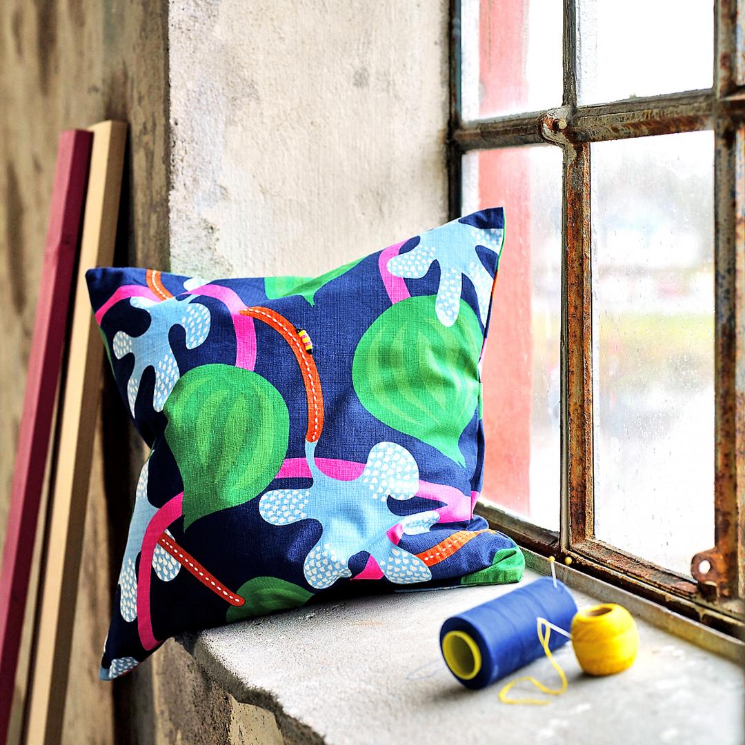 MÄVINN系列由來自印度、孟加拉等地的工匠以天然再生材質手工製作。(圖/IKEA提供)