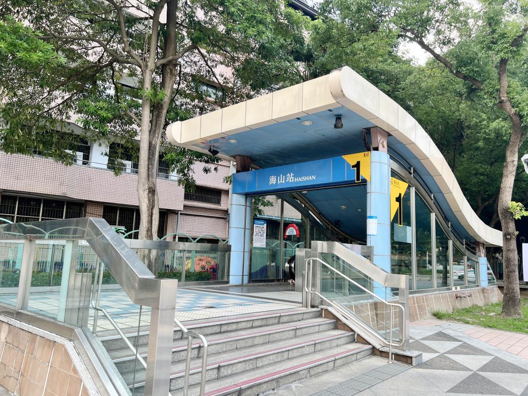 海山站位於土城區核心，總價1500萬元內平均可購得逾23坪的空間。