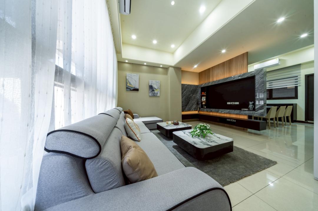 1樓挑高3.6米，2樓以上天花板也挑高3.2米，展現寬闊舒適的居家空間氛圍。(圖:業者提供)