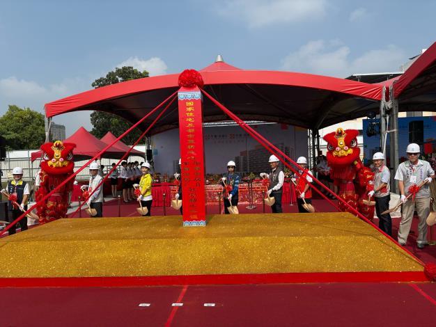 國家住都中心則選在平實營區重劃區精華路段，將興建900戶只租不售的「平實安居BC」社宅 ，預計118年完工。(圖:南市府提供)