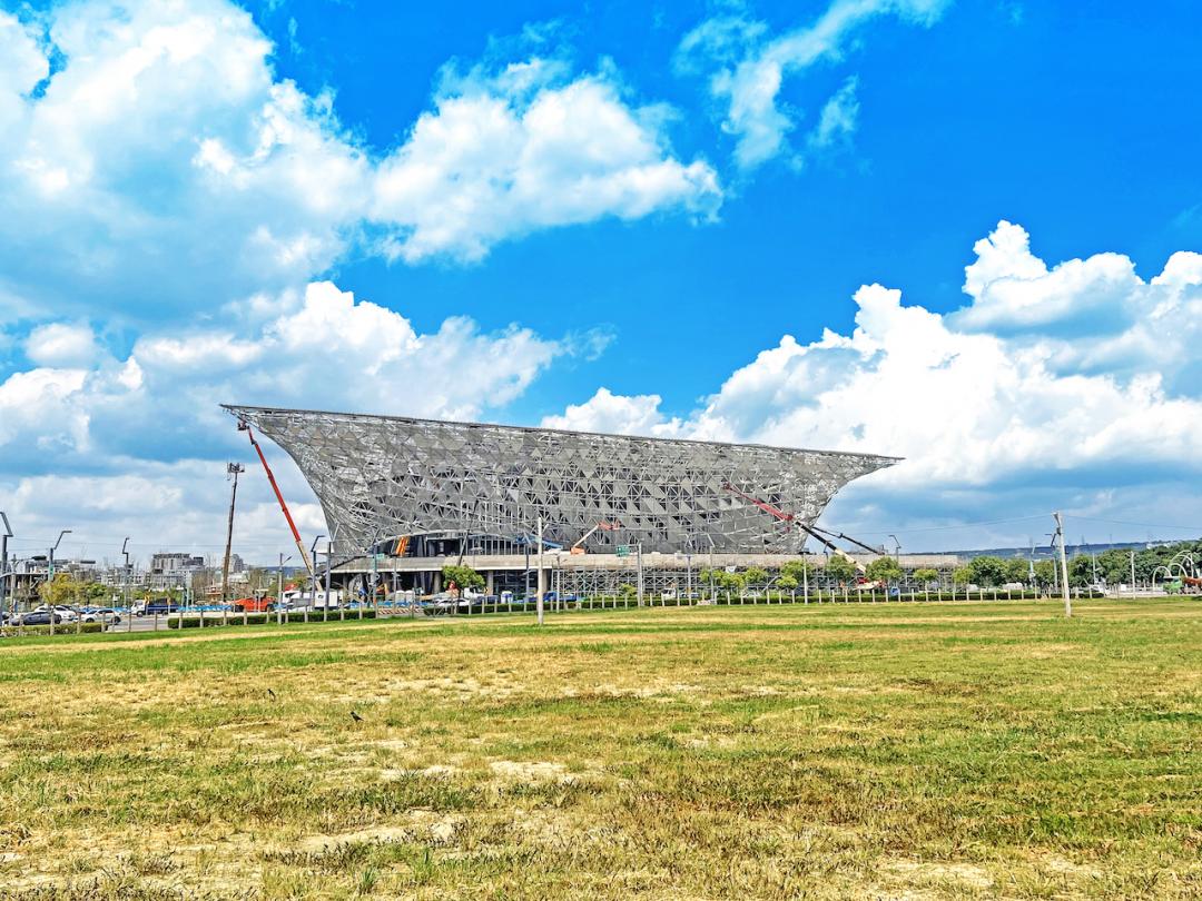 台中水湳轉運中心預計明年完工，結合周邊建設，區域利多吸建商搶進。