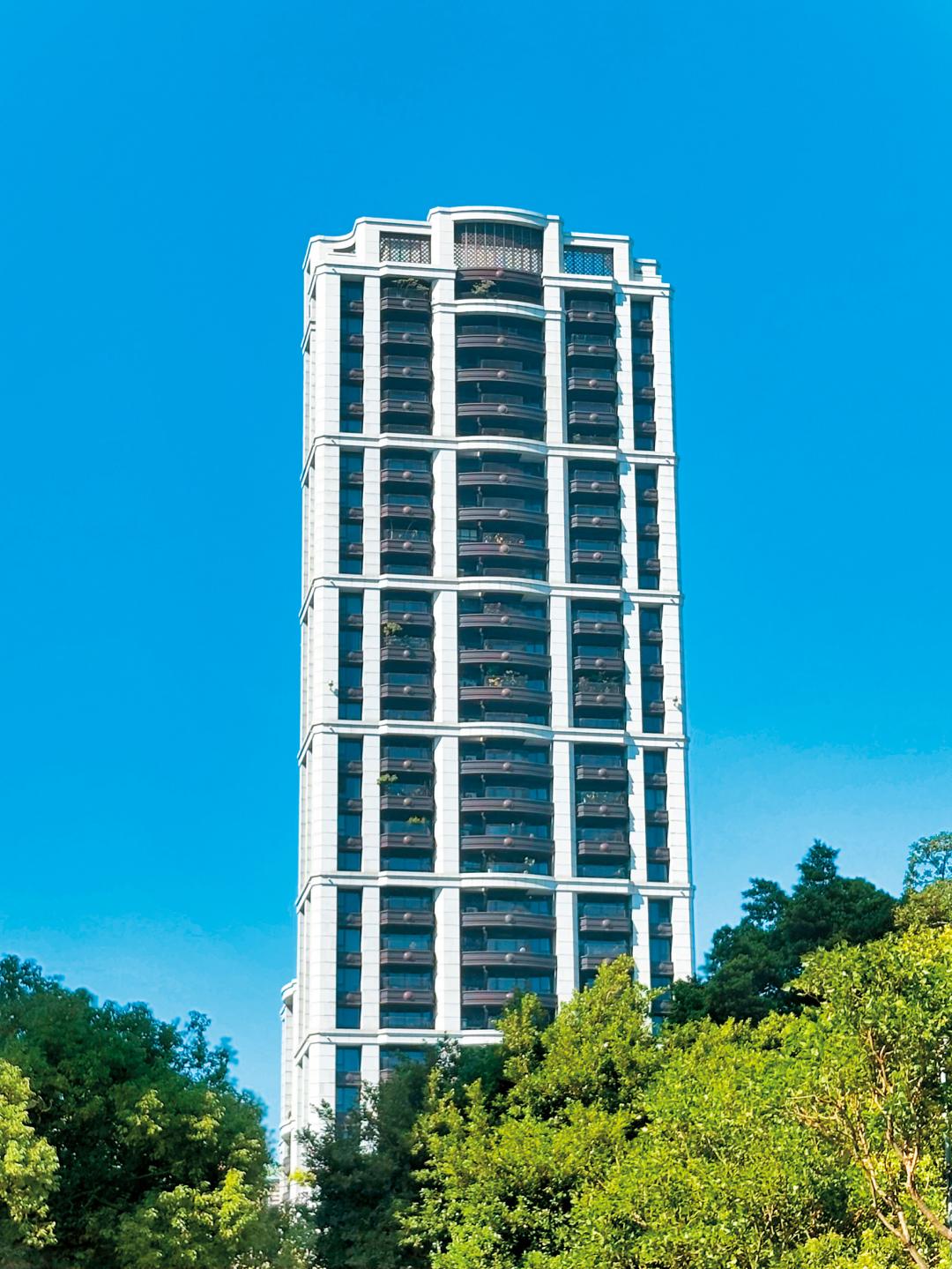 「三輝雙子星」為區域指標社區，每次釋出吸引眾多自住客目光。