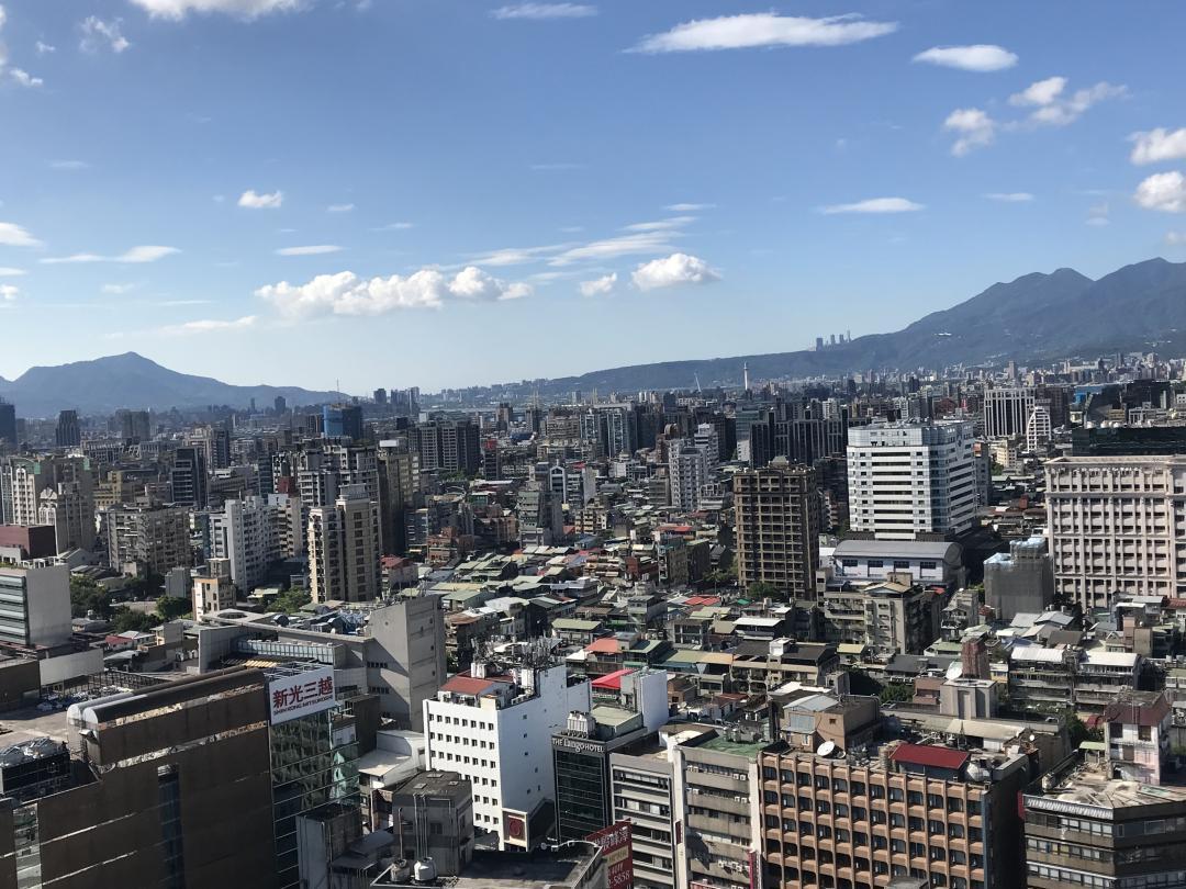 �g�a�H�U���Ȧ�޲z��A�L�ר��q�H�O���H�Τl�k�A�a���|�ǵ|�q�ȤH�������U�Ȧ�C�]��Ʒӡ^